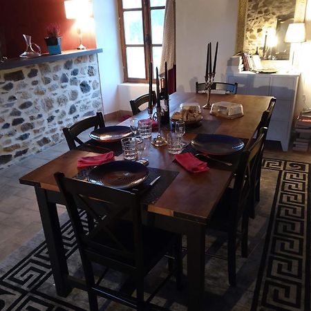 La Petite Salamandre Bleue La Croisille-sur-Briance Dış mekan fotoğraf